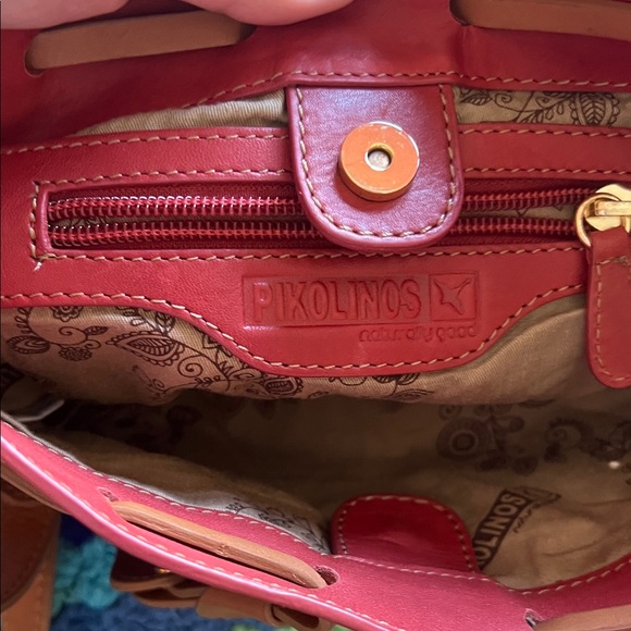 Pikolinos Leather Crossbody Bag in Burnt Orange with Tan Trim - Picture 6 of 8
